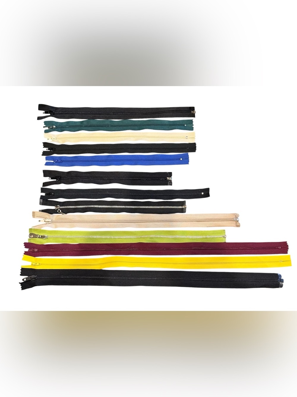 Assorted Color Zipper Pack - Mixed Nylon and Metal Teeth